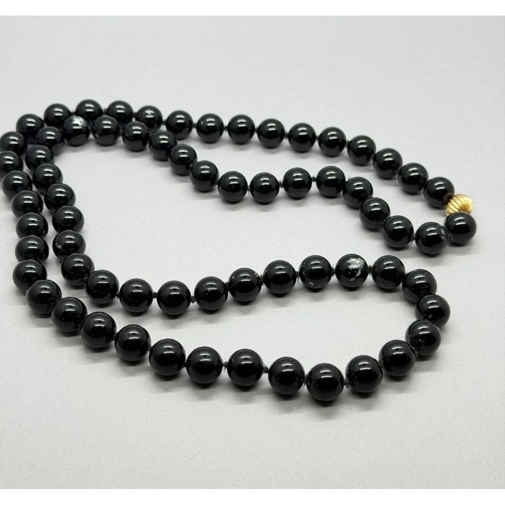 Black Glass Beaded And Knotted Necklace Ribbed Gold Tone‎ Accent Bead 35